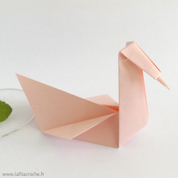 Marque-place mariage cygne rose