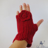 Mitaines rouges au crochet