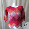 Pull femme col asymétrique rouge et rose
