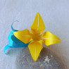 Fleur d'iris ou de lys en origami