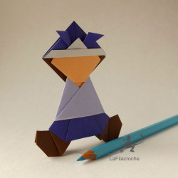 Poupée samouraï pour décoration