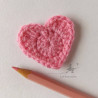 appliqué coeur rose au crochet