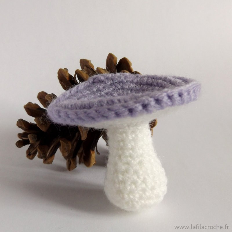Champignon russule fait main au crochet