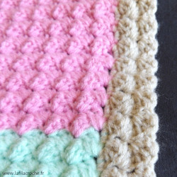 Bordure au crochet couverture enfant