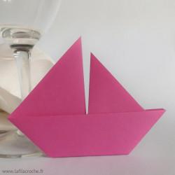 Marque-place voilier rose
