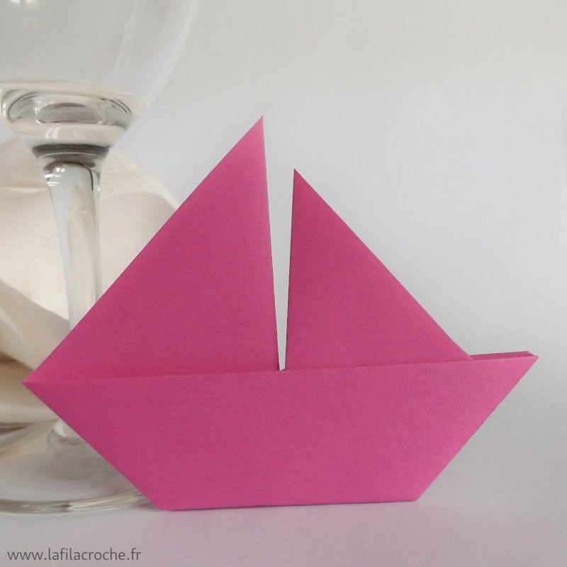 Marque-place voilier rose