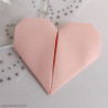 Marque-place coeur en papier rose clair
