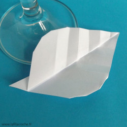 Marque-place feuille blanche