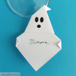 Marque-place fantôme origami