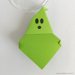 Marque-place fantôme vert