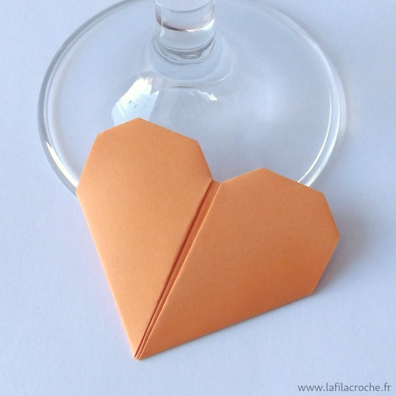 Marque-place coeur papier orange