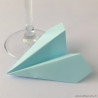 Marque-place avion bleu clair
