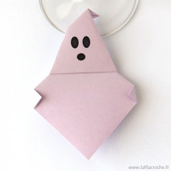 Marque-place fantôme mauve