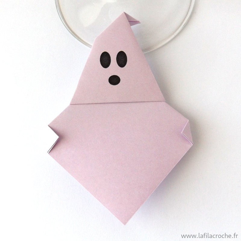 Marque-place fantôme mauve