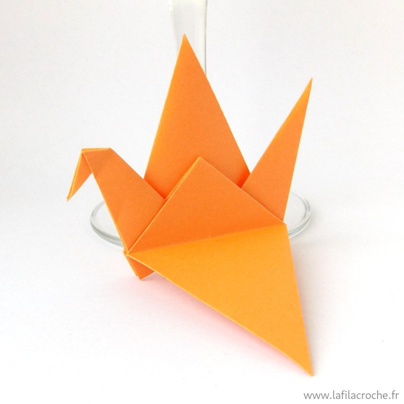 Marque-place grue orange