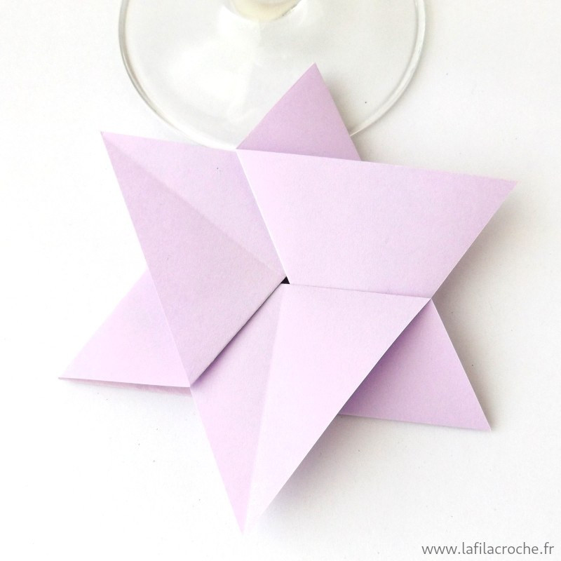 Marque-place étoile  de David origami mauve
