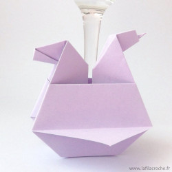 Marque-place Poule mauve origami