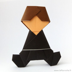 Poupée Le Marié en papier origami