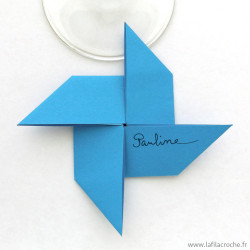Marque-place moulin origami