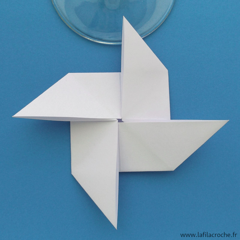 Marque-place moulin blanc