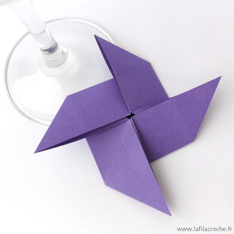 Marque-place moulin violet