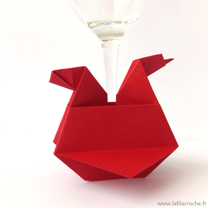 Marque-place poule origami rouge