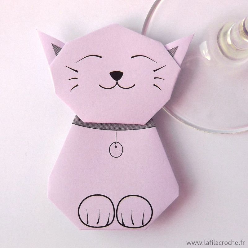 Marque-place chat mauve en origami