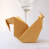 Marque-place coq origami sable