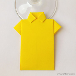 Marque-place chemise origami jaune