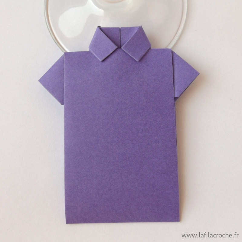 Marque-place chemise origami violet