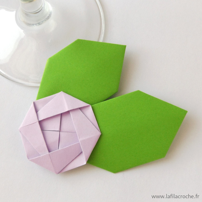 Marque-place fleur origami mauve