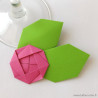 Marque-place fleur origami rose