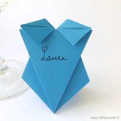 Marque-place maillot de bain origami bleu