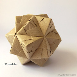 Kusudama origami avec 30 modules sonobe