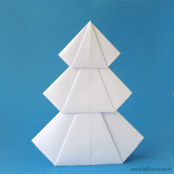 Sapin de Noël blanc en origami