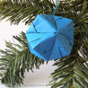 Boule de Noël bleue en origami