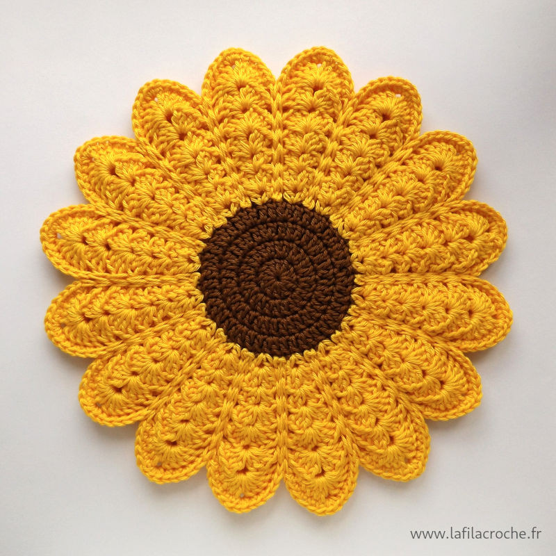 Dessous de plat fleur, modèle tournesol