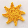 Motif appliqué soleil au crochet