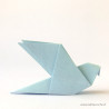 Colombe origami bleu clair