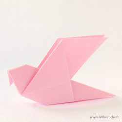 Colombe origami rose clair