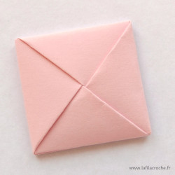 Menko origami rose clair