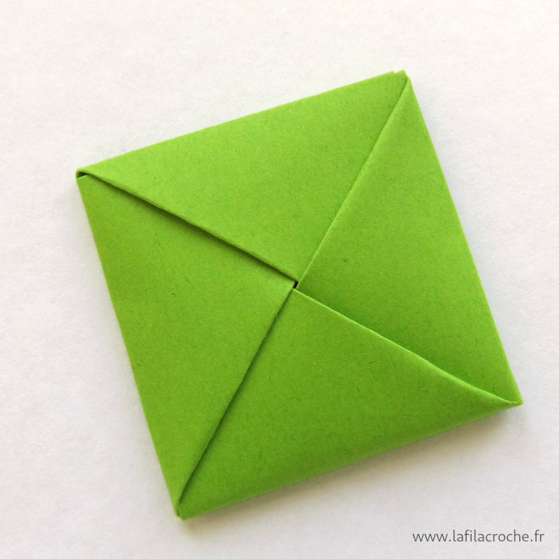 Menko origami vert