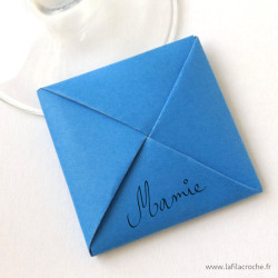 Marque-place ddakji origami bleu