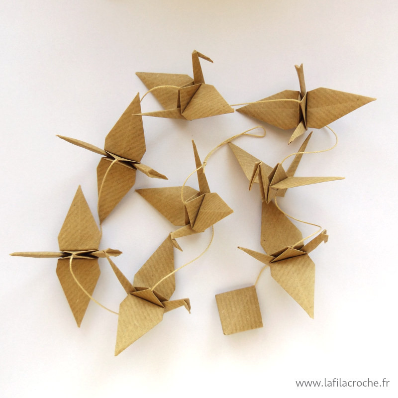 Guirlande de grues origami en papier kraft uni