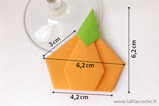 Dimensions du marque-place citrouille