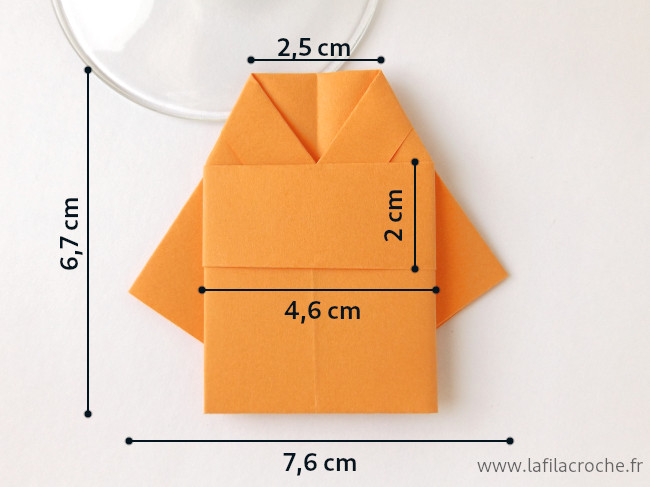 Dimensions du marque-place kimono en origami