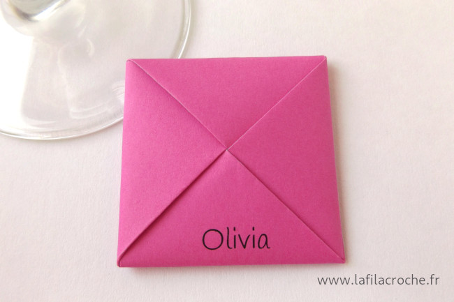 Marque-place ddakji origami avec prénom imprimé