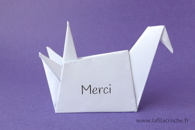 Marque-place grue assise imprimé au verso